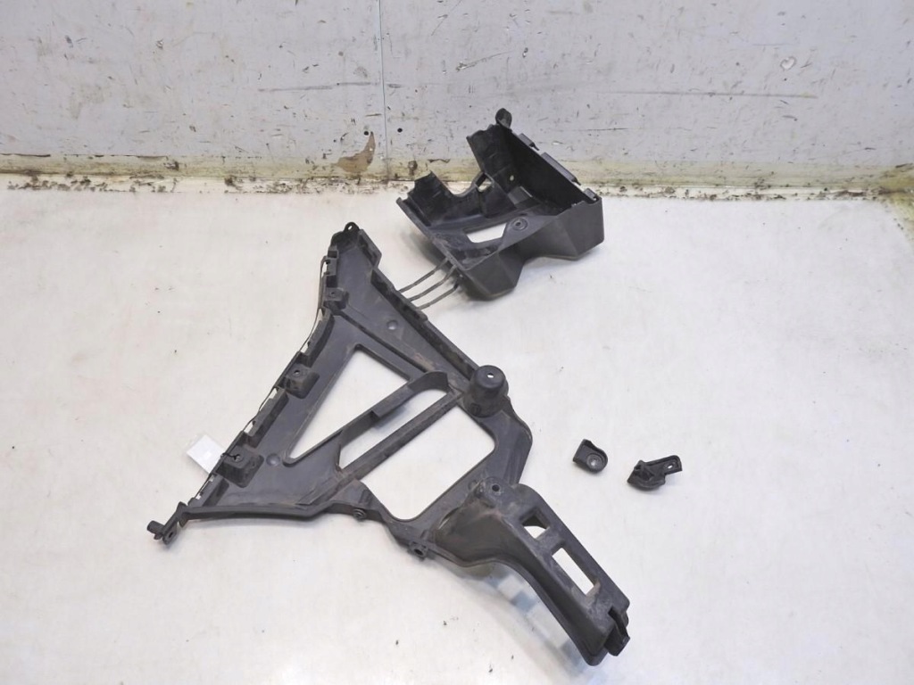 фото №7, Напрямна бампера правий задня renault laguna iii 850440001r