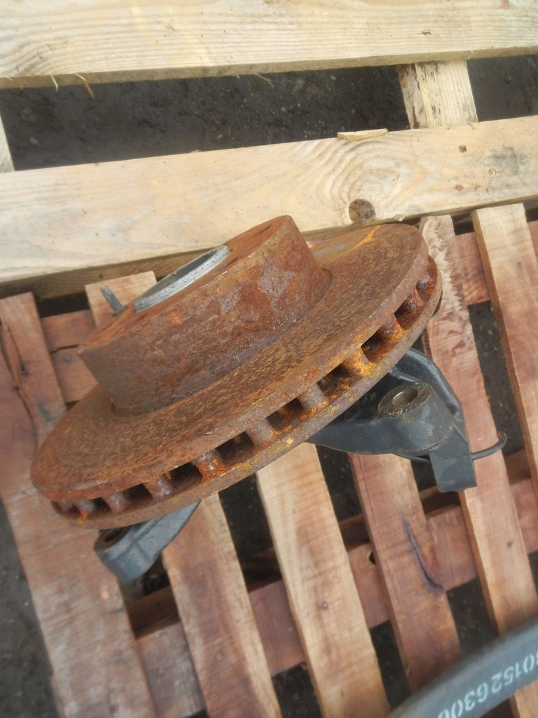 фото №4, Поворотный кулак левая iveco daily iv 14-