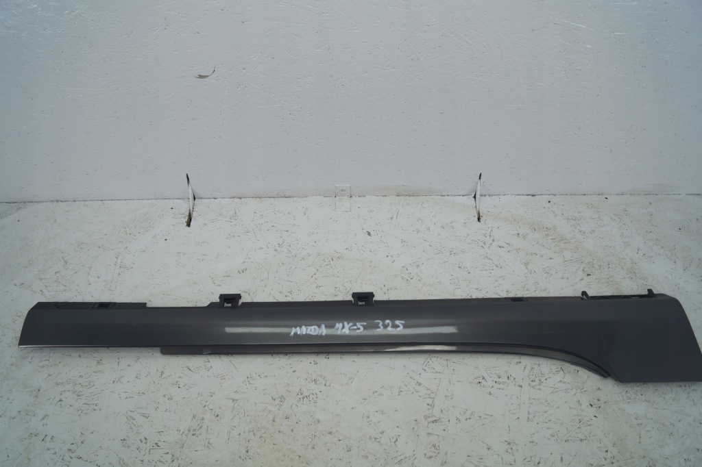 фото №1, Молдинг поріг накладка права mazda mx5 iii cabrio