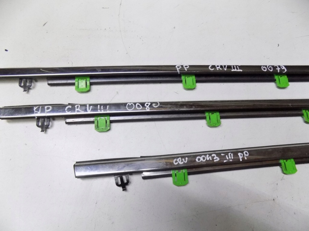 фото №7, Honda cr-v iii молдинг дверь правый перед хром