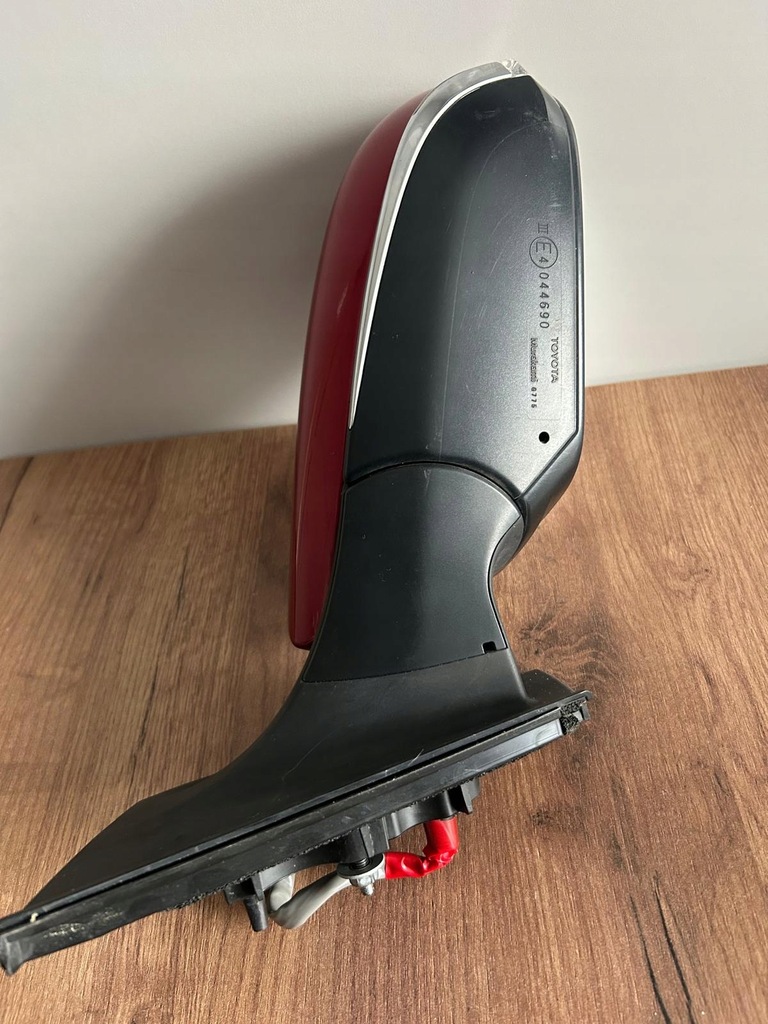 фото №8, Toyota prius iv plug in prime 9 pin europa оригинал зеркало левая eu