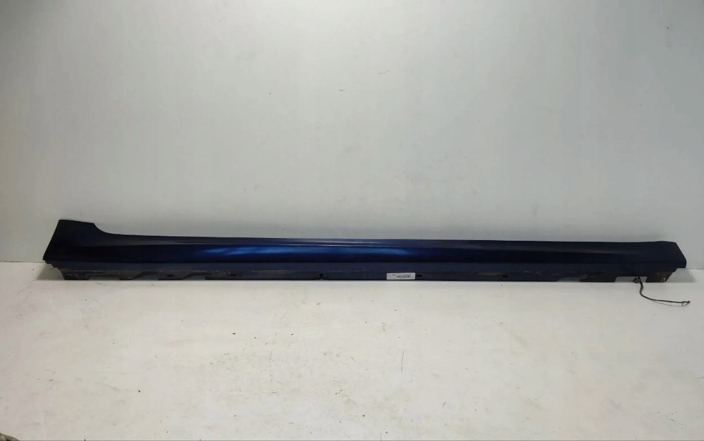 фото №1, Поріг молдинг права bmw g30 g31 8064744