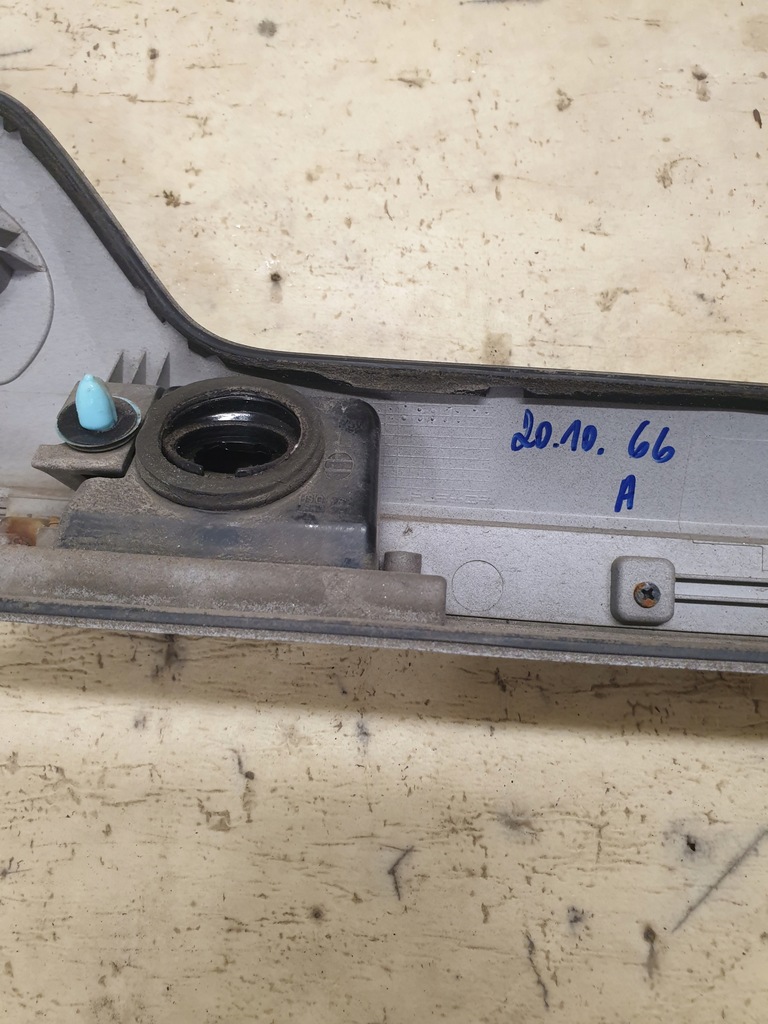 фото №13, Накладка молдинг кришки kia sportage ii 87311-0z110