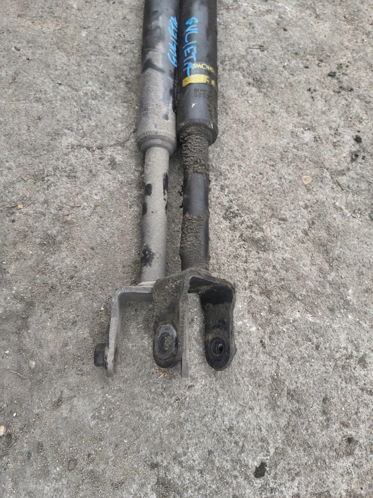 фото №3, Alfa romeo giulietta комплект амортизаторів задніх