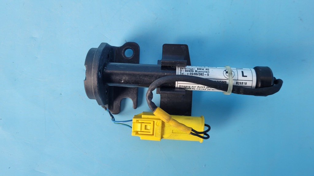 Купити Bmw 5' g31 518d touring 18r піропатрон піротехнічний капот лівий 7435797