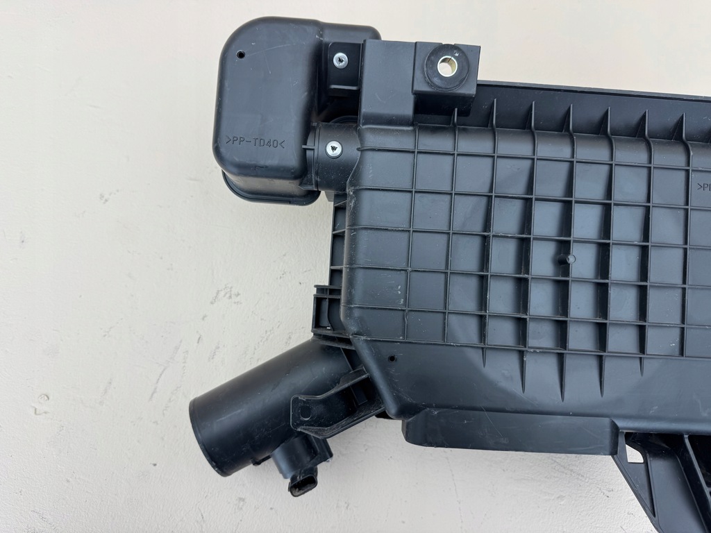 фото №11, Mitsubishi outlander iii 3 15- повітрозабірник впуск корпус фільтра повітря 1525a052