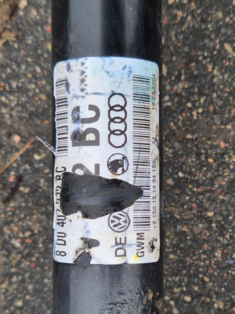 Skoda superb passat b5 2.0 2.8 бензин привідний вал права перед правий механічна коробка передач Недорого