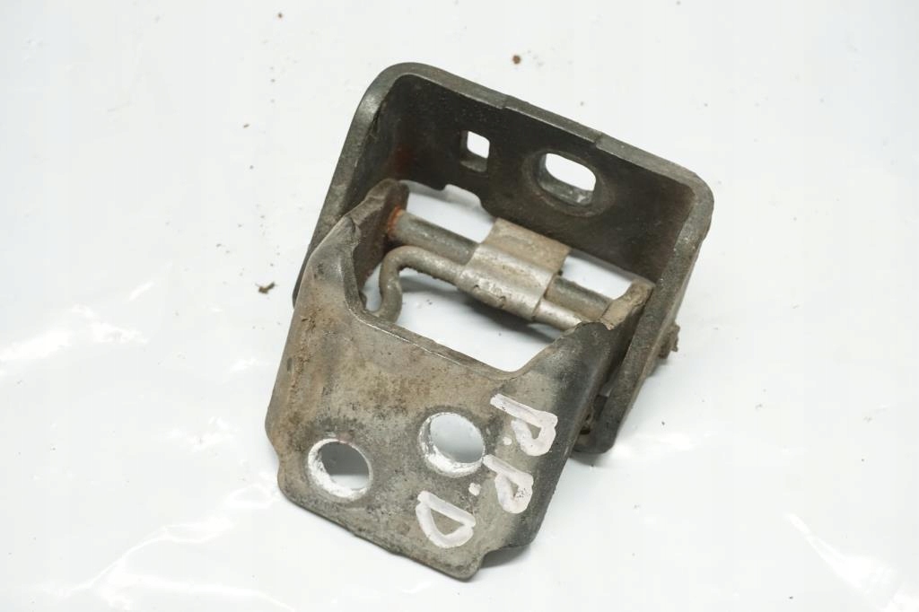 фото №2, Петля дверь правый перед peugeot 207 3d