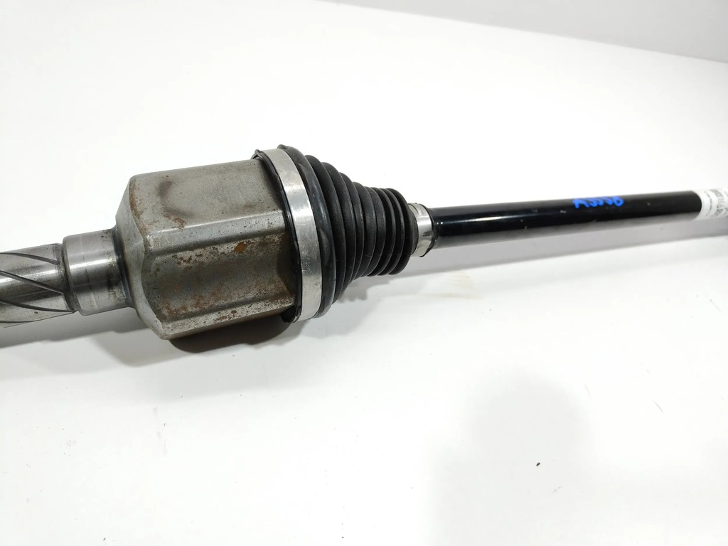 фото №4, Tesla model y 3 приводной вал приводной вал задняя задняя idealna bez wad