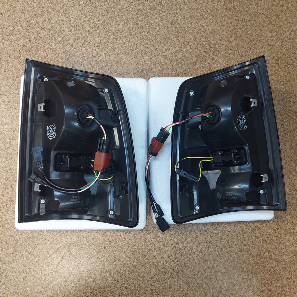 фото №11, Лампа лампи kompl задня led europa жовтий поворотник czyste dodge ram 2009-2018