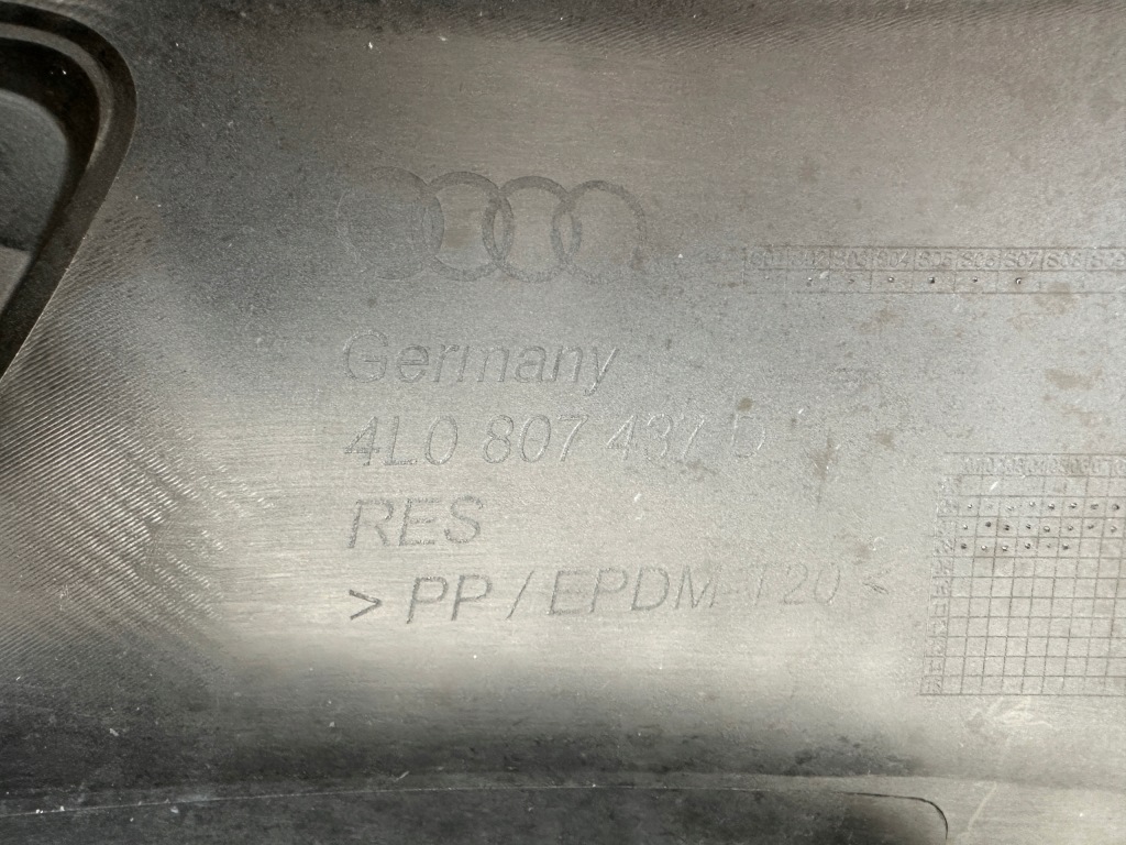 Бампер передний перед audi q7 s-line 05-09 4l0 4l0807437d Киев