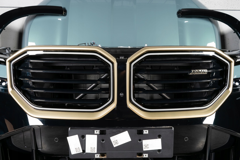 фото №8, Bmw xm g09 капот крыло бампер pas радиатор лампы led m-power c5y europa