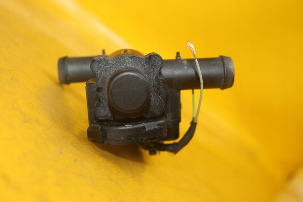 фото №6, Клапан wody отопителя porsche panamera i 97057222500