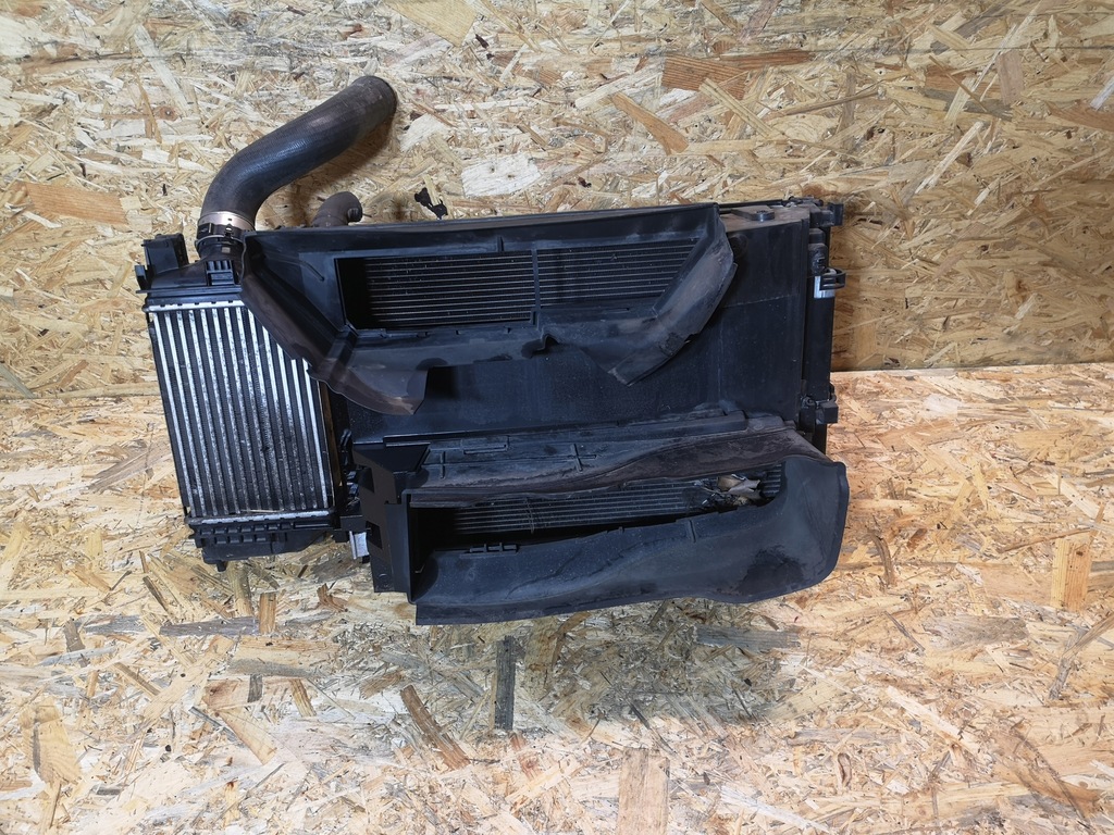 фото №2, Nissan micra k14 1.3 pas передний комплект