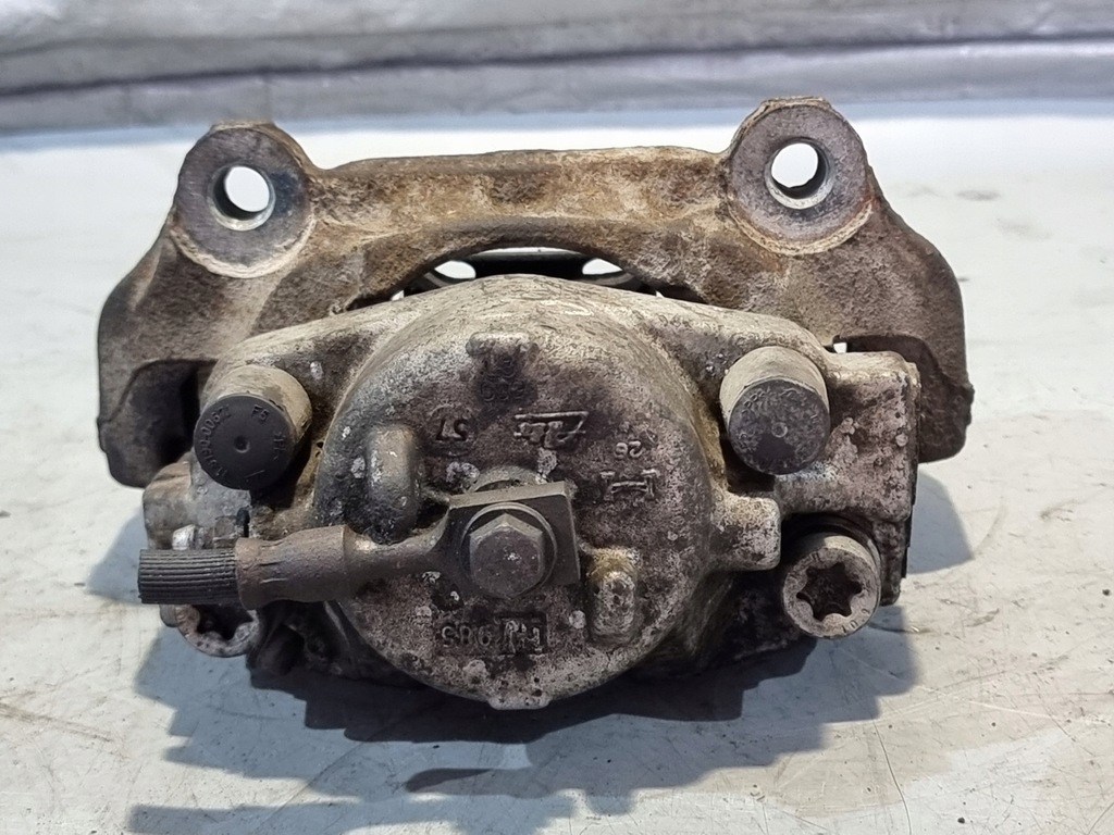 фото №13, Суппорт тормозной правый перед opel signum 1.8b 16v 90kw 03r