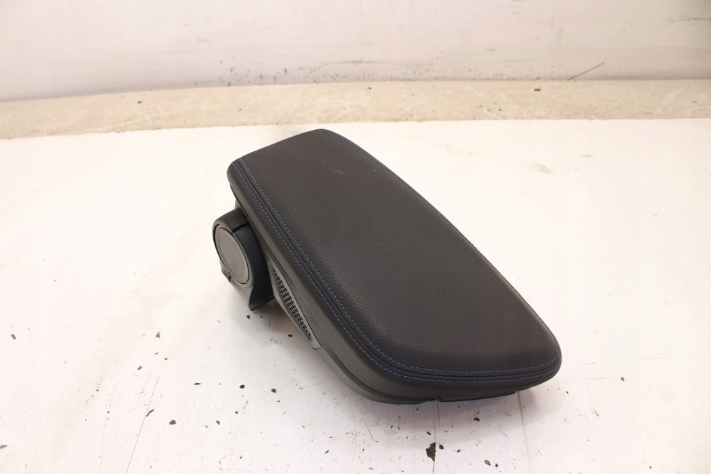 фото №1, Подлокотник кожа niebieska nić bmw x1 f48