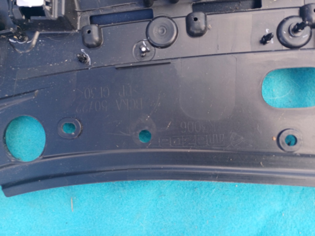 Mazda 3 носик накладка бампера перед решётка радиатора bcka-50722 с Разборки