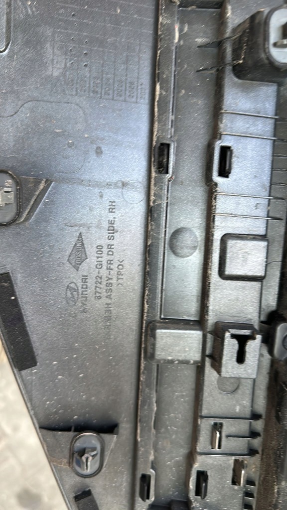 фото №5, Hyundai ioniq 5 2021-молдинг na двері перед права