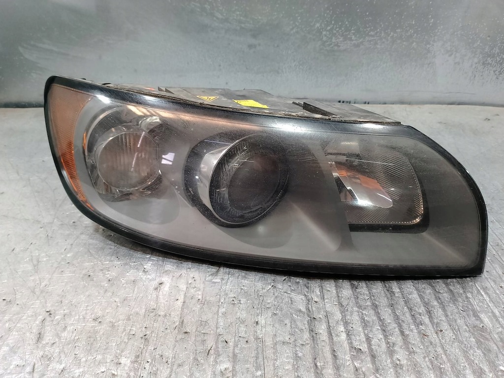 фото №7, Лампа перед правая volvo v50 30698890 rh 0301198274