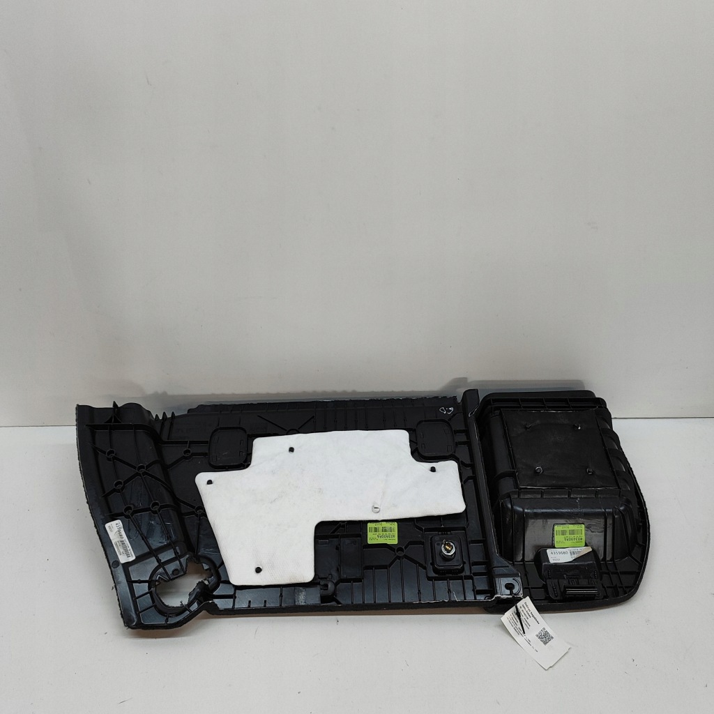 фото №6, Bmw x6 f16 2016 правая сторона обшивка / обивка / багажника