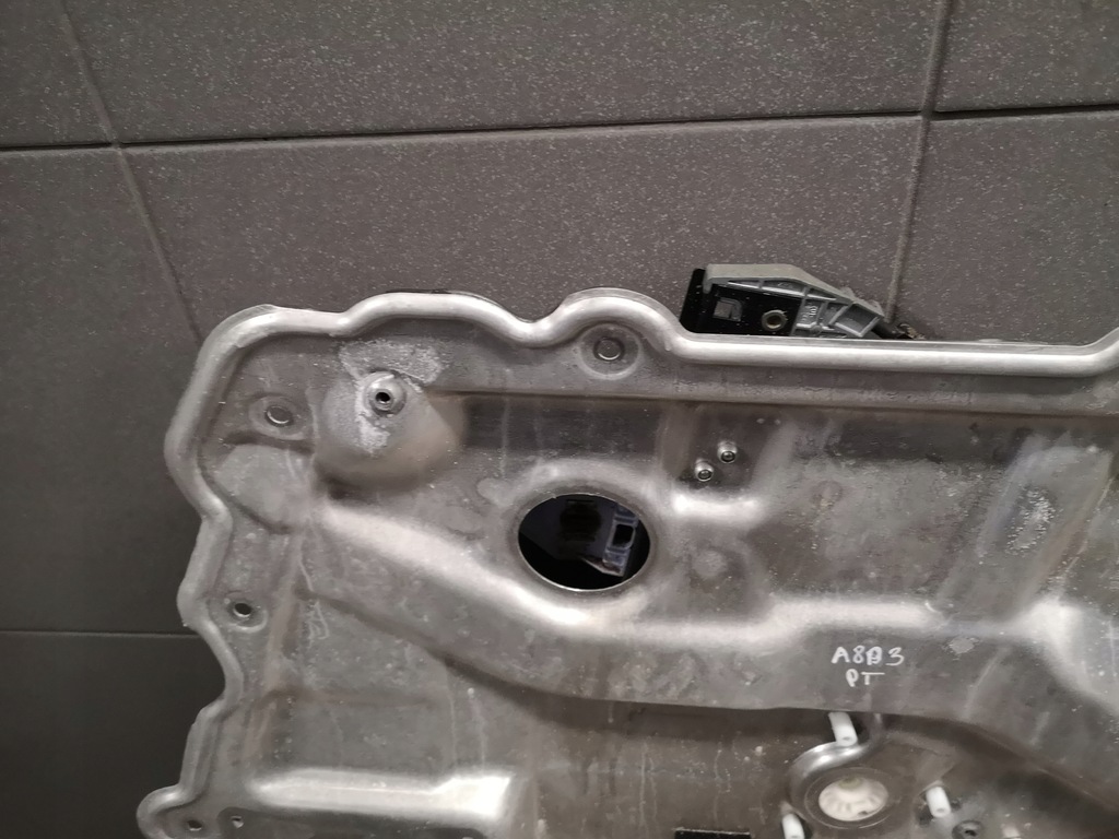 фото №4, Механізм скло правий задня audi a8 d3 4e0839850