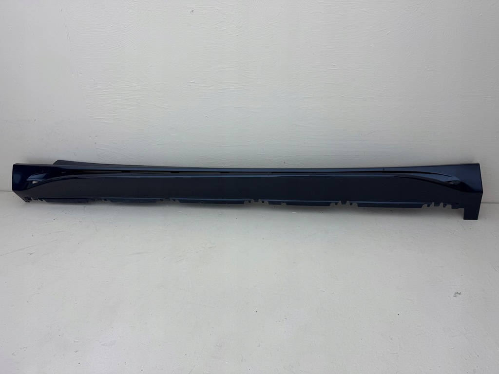 фото №1, Mercedes gls x167 amg 19r- молдинг накладка поріг ліва a1676986500