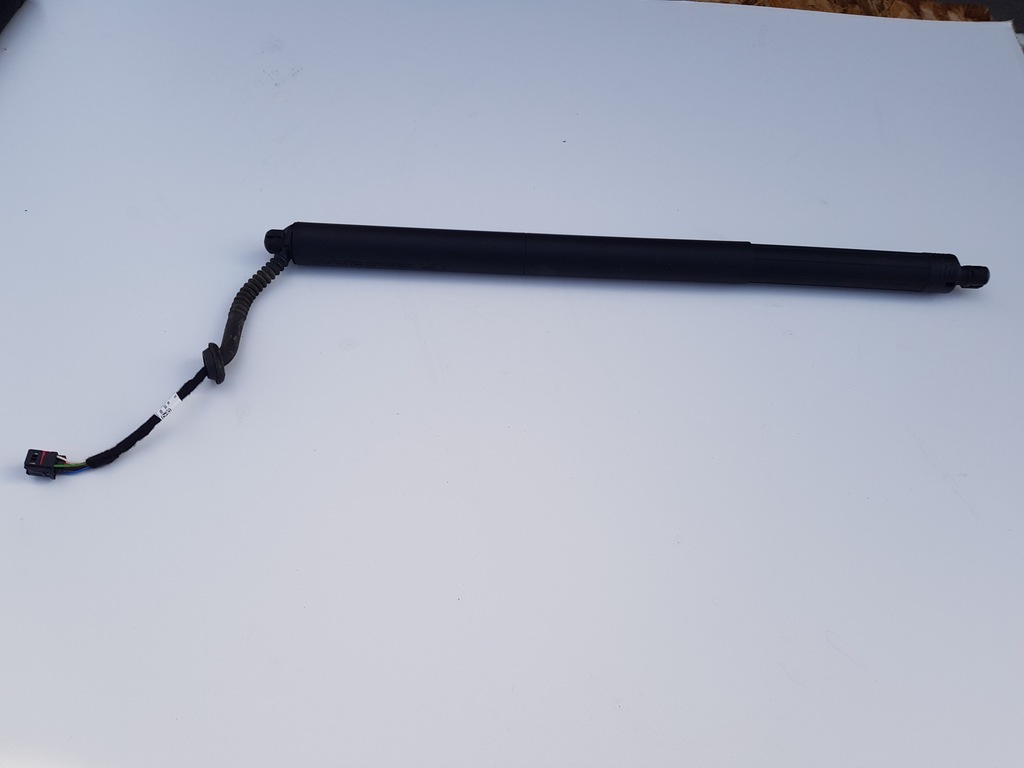 фото №1, Привід кришки vw t-rock 2ga827851b