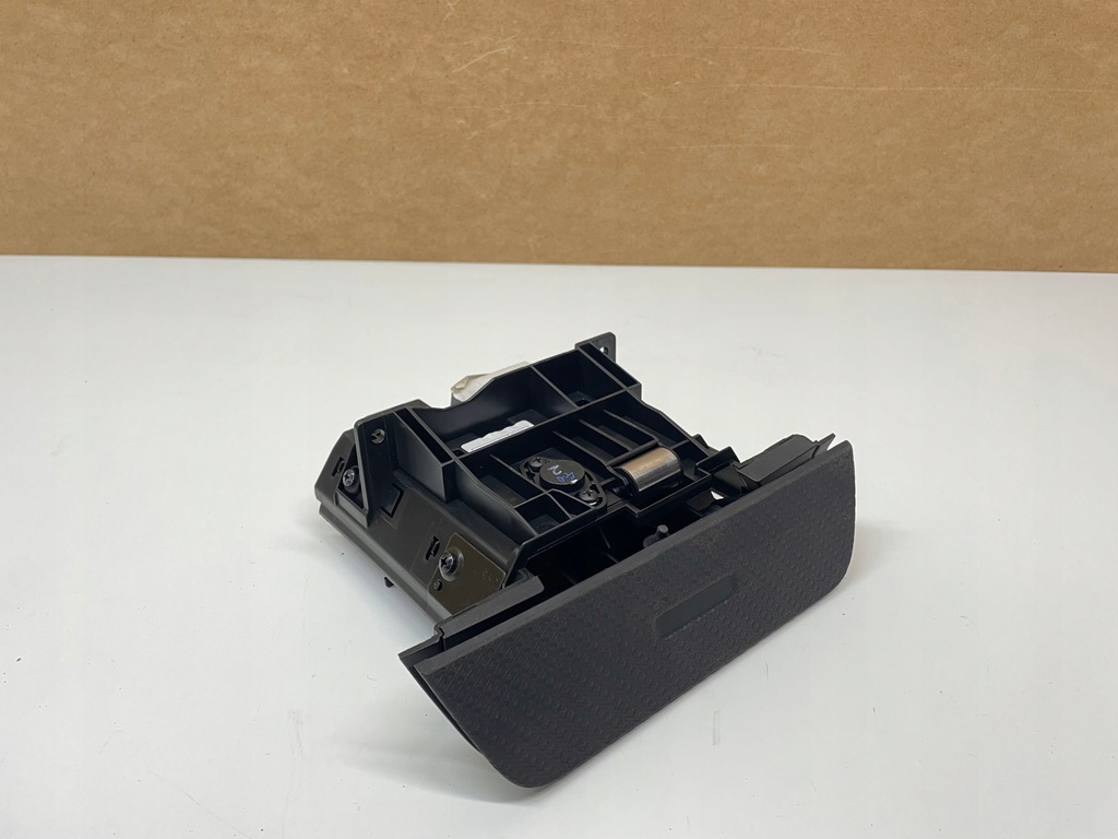 фото №1, Citroen c4 iii бардачок полка