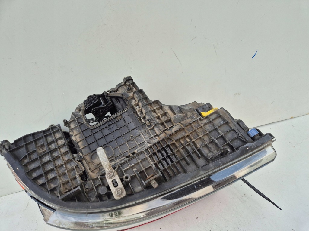 Scania s r 2017- full led левый фара фара правый  2655848 повреждённая с Разборки