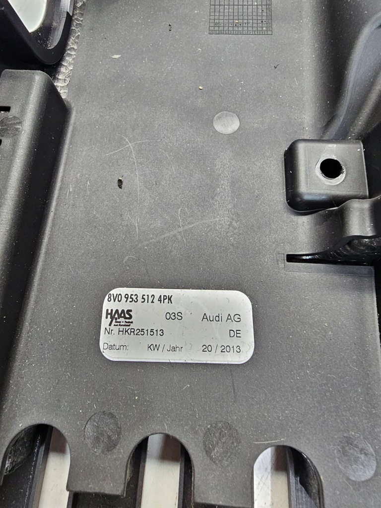 фото №8, Защита колонки руля audi a3 8v 8v0953512