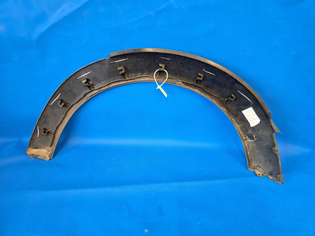 Молдинг крила ліва перед r55 r57 r56 r58 r59 7349421 Зі Шроту