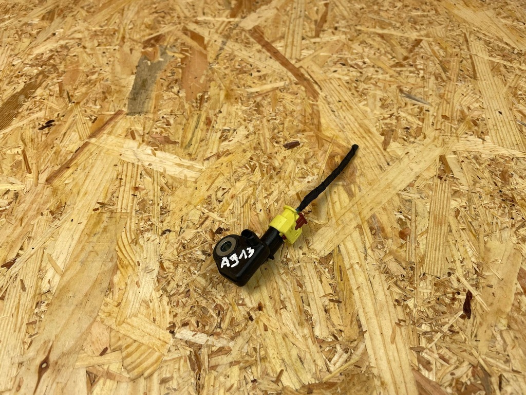 фото №6, Датчик удара ударный штекер vw skoda seat audi 3q0959651a