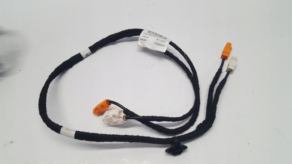 фото №1, Citroen c4 iii шланг радио 9835242580