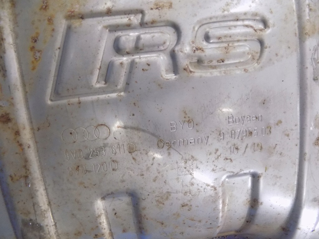 фото №10, Выхлоп гаситель boysen audi rs3 8v 2,5tfsi 19r 8v0253211