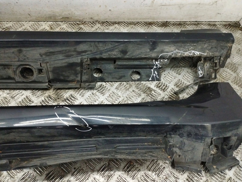 фото №12, Toyota corolla e210 e21 2021 комплект порог