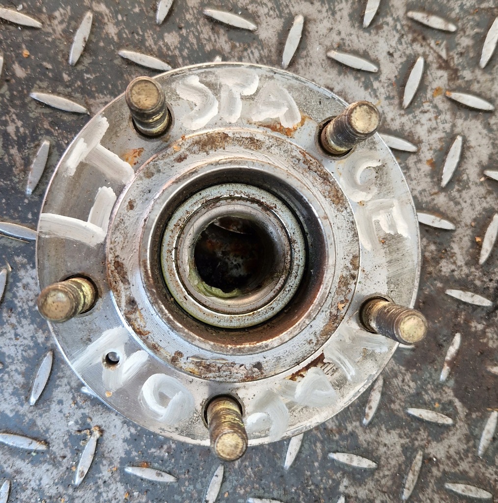 фото №1, Ступиця лівий задня space runner ii 2.0