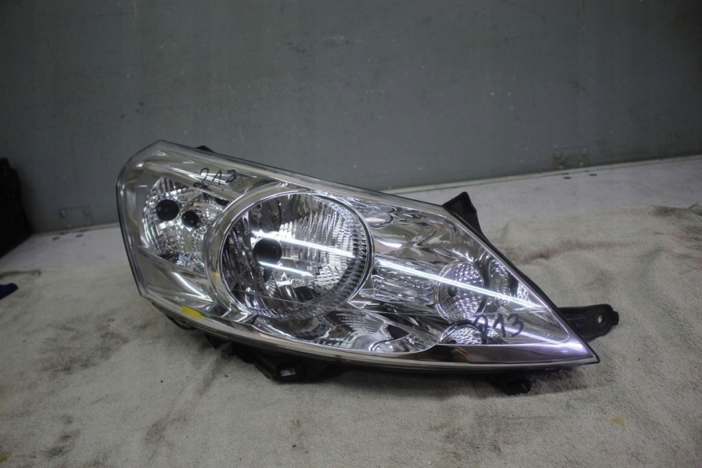 Купити Лампа права scudo jumpy expert ii 2 89902621