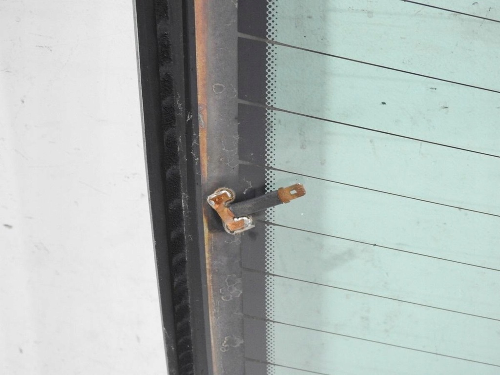 фото №7, Стекло задняя задняя volvo s60 i