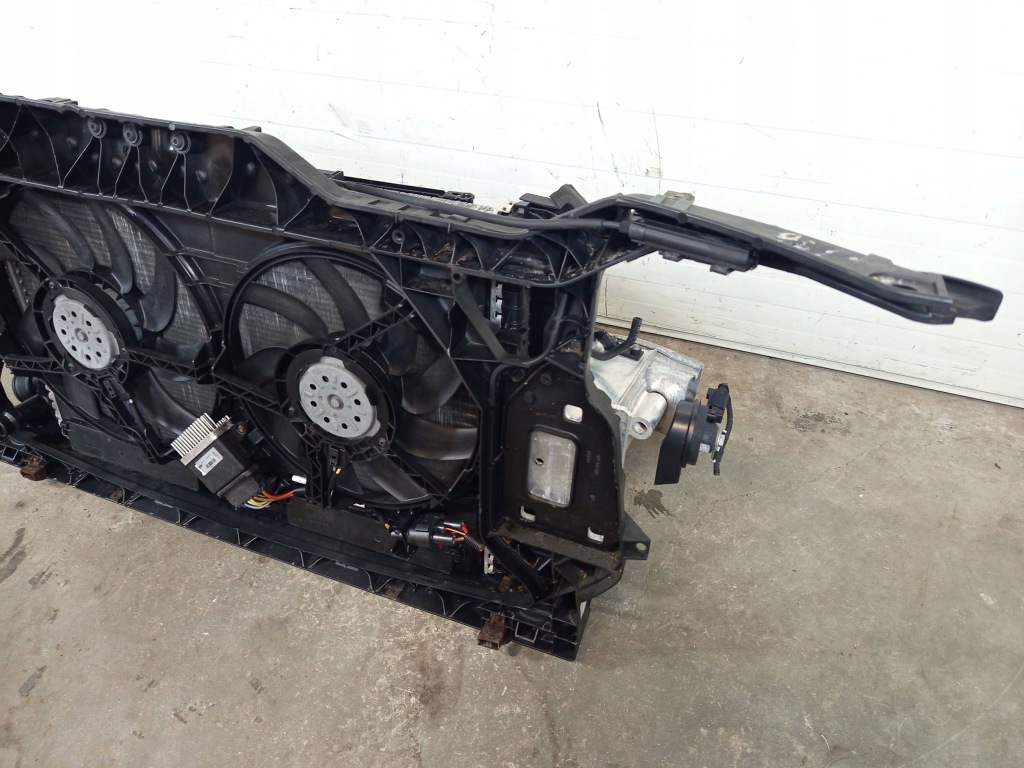 Ремінь передній комплектний  радіатор підсилювач audi a5 8t 1.8 2.0 tdi tfsi Зі Шроту