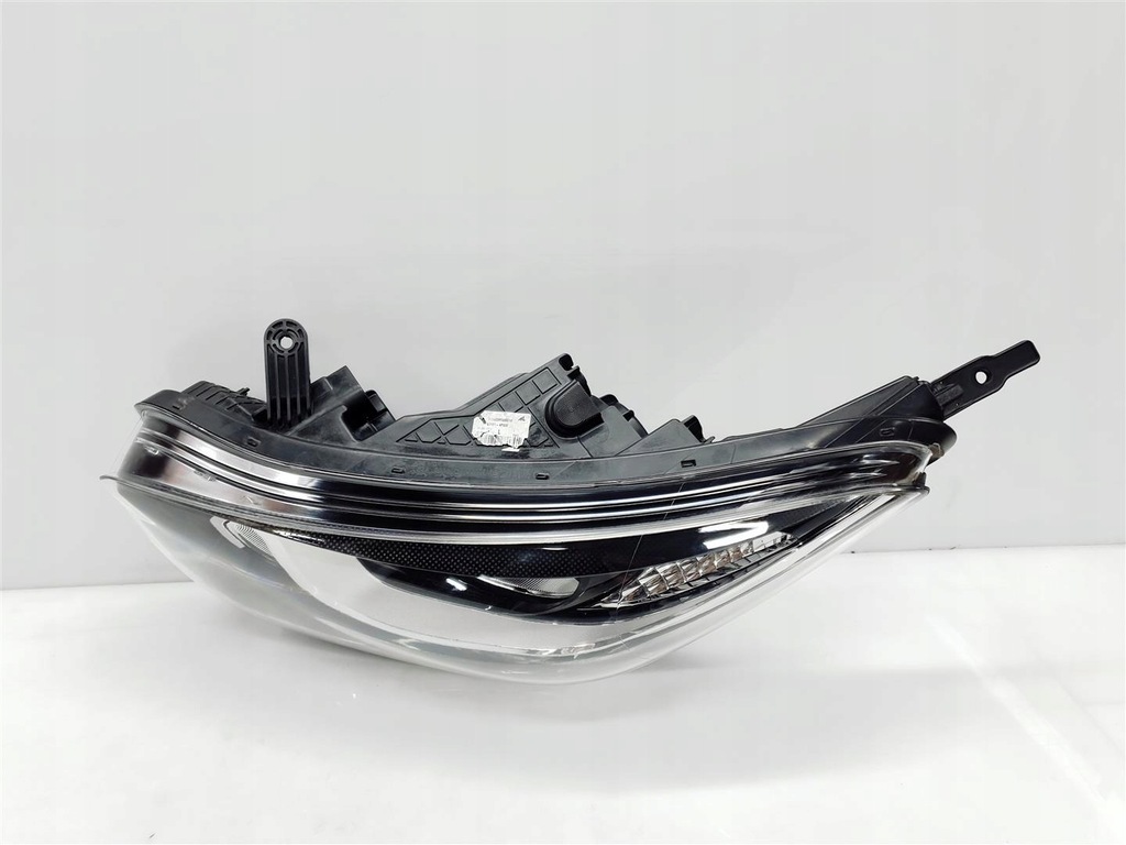 фото №12, Hyundai i20 i lift 12r+ лампа перед ory eu !