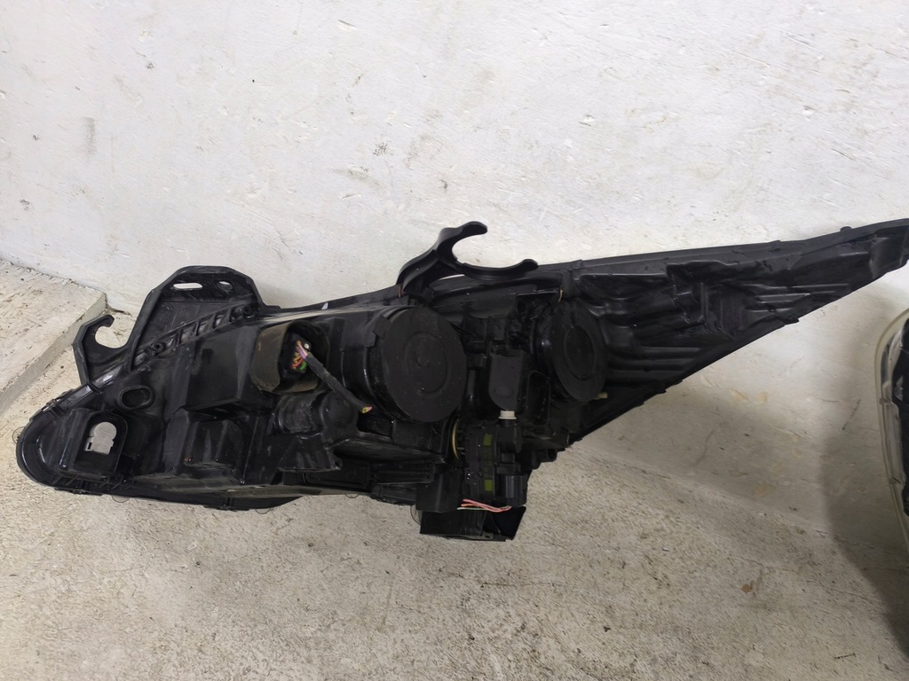 фото №12, Лампа передняя peugeot 3008 5008 i левая europa