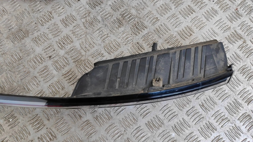 фото №9, Alfa romeo tonale 2022-2024 накладка лампа задняя задняя 20925999