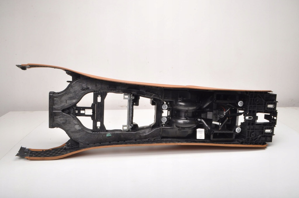 фото №14, Bmw g12 g11 туннель средний подлокотник