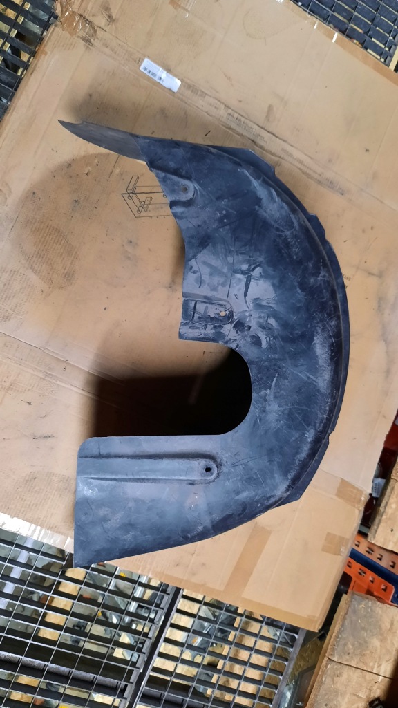 фото №2, Подкрылок правый задняя volvo s60