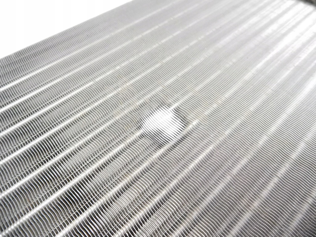 фото №8, Радиатор wody peugeot 406 оригинальный номер 1330.68