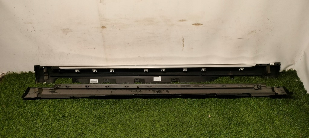 Молдинг порог порог audi a8 d4 рестайлинг  левая правый Оригинал