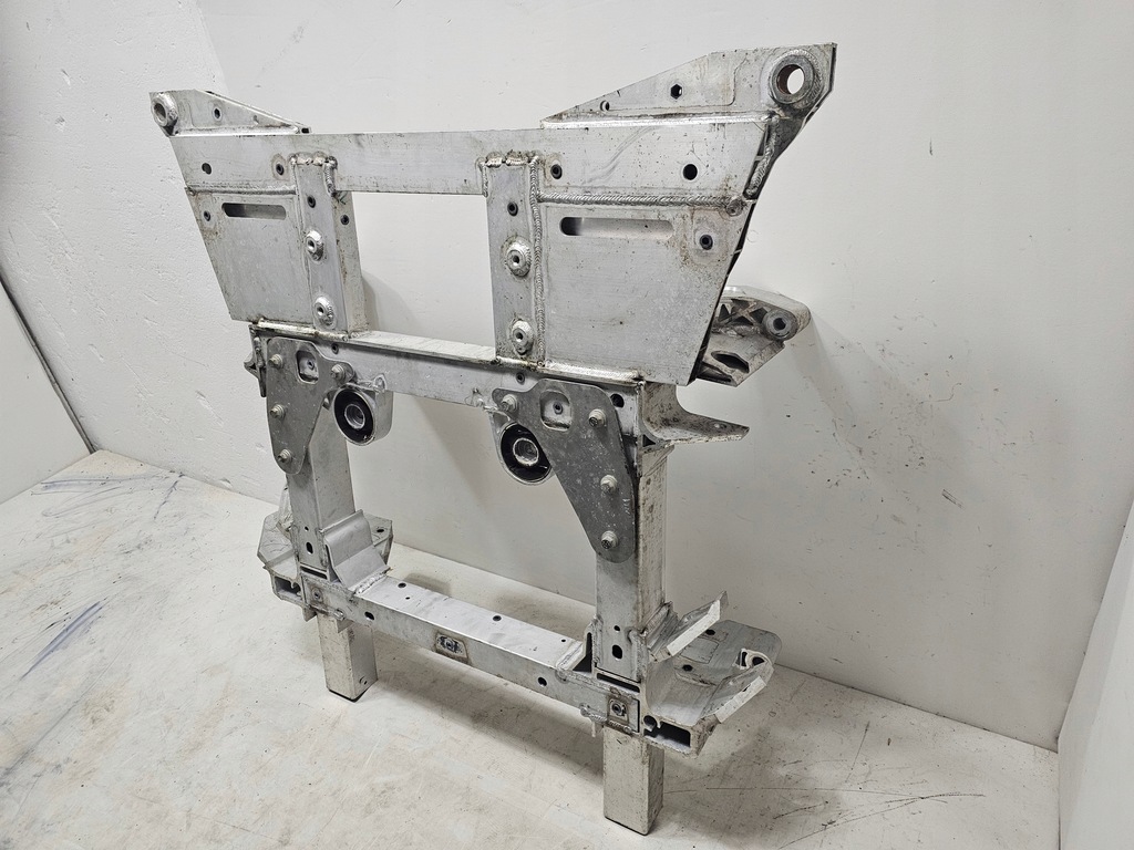 фото №14, Подрамник подрамник подрамник перед jaguar i-pace