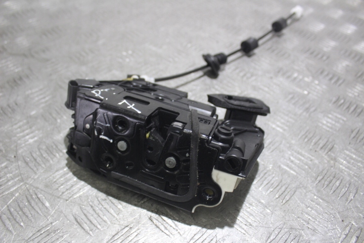 фото №1, Замок правый задняя дверь skoda rapid ii