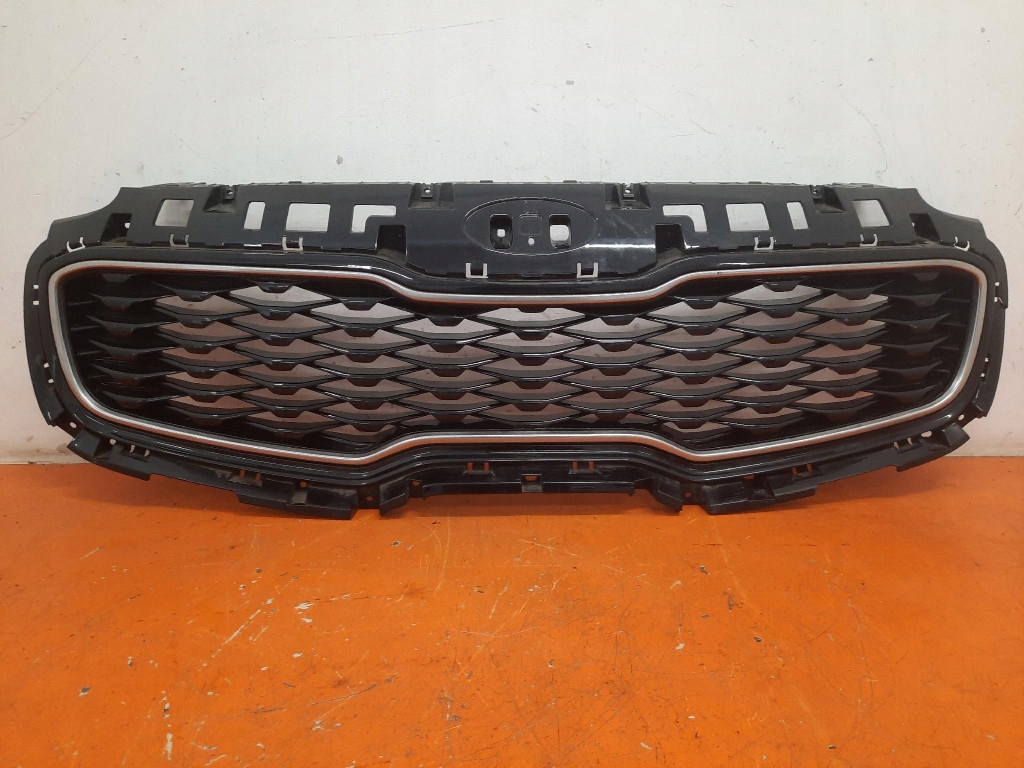 фото №1, Kia sportage iv 15-21 решётка радиатора / решётка радиатора 86352-f1500