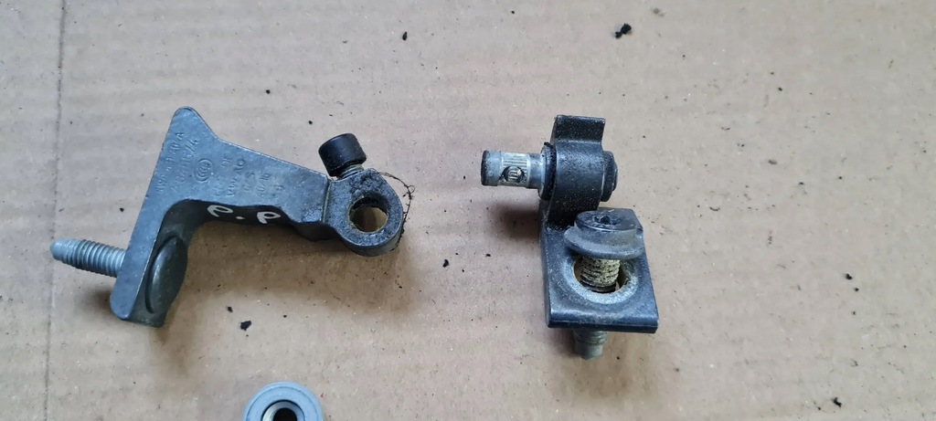 фото №9, A4 b9 8w s4 петля петли дверь правое правый перед комплект lx7r